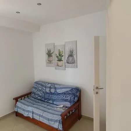 Tra Terra E Mare 1 *