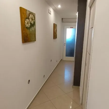 Apartment Tra Terra E Mare 1